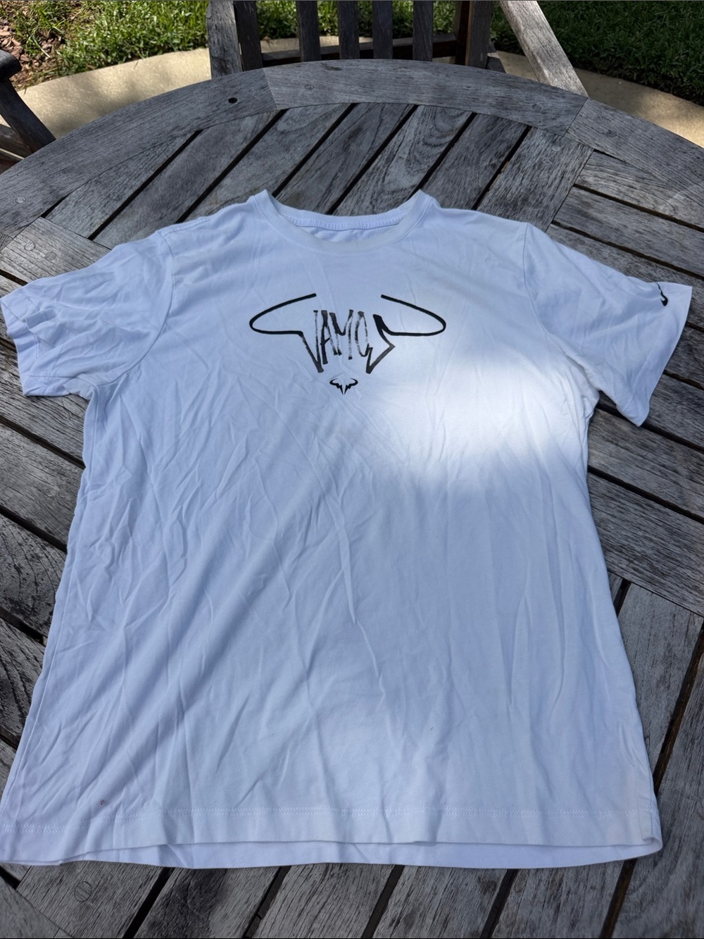 Nike White Short‑Sleeve Graphic Tee with Black Stylized Logo